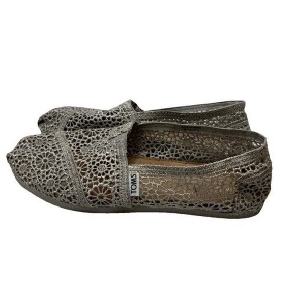 TOMS Women's Open Lace Crochet Cream/Tan Slip On Espadrilles Shoes Flats sz 7.5 - Picture 3 of 10